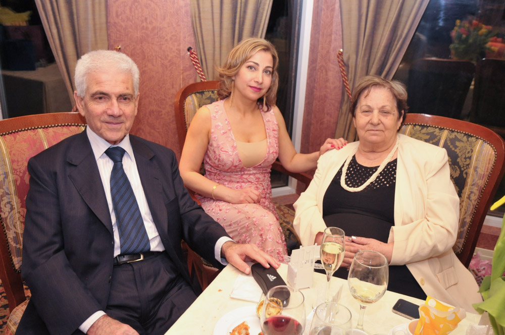 2015-05-10 20-16-49_DSC_7384