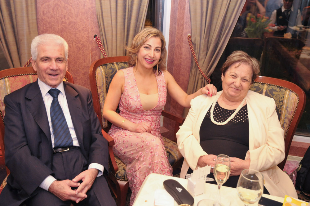 2015-05-10 20-17-00_DSC_7385